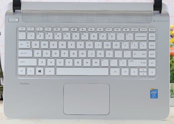 M&aacute;y t&iacute;nh x&aacute;ch tay HP Pavilion 14 V023TU trang bị b&agrave;n ph&iacute;m Full size